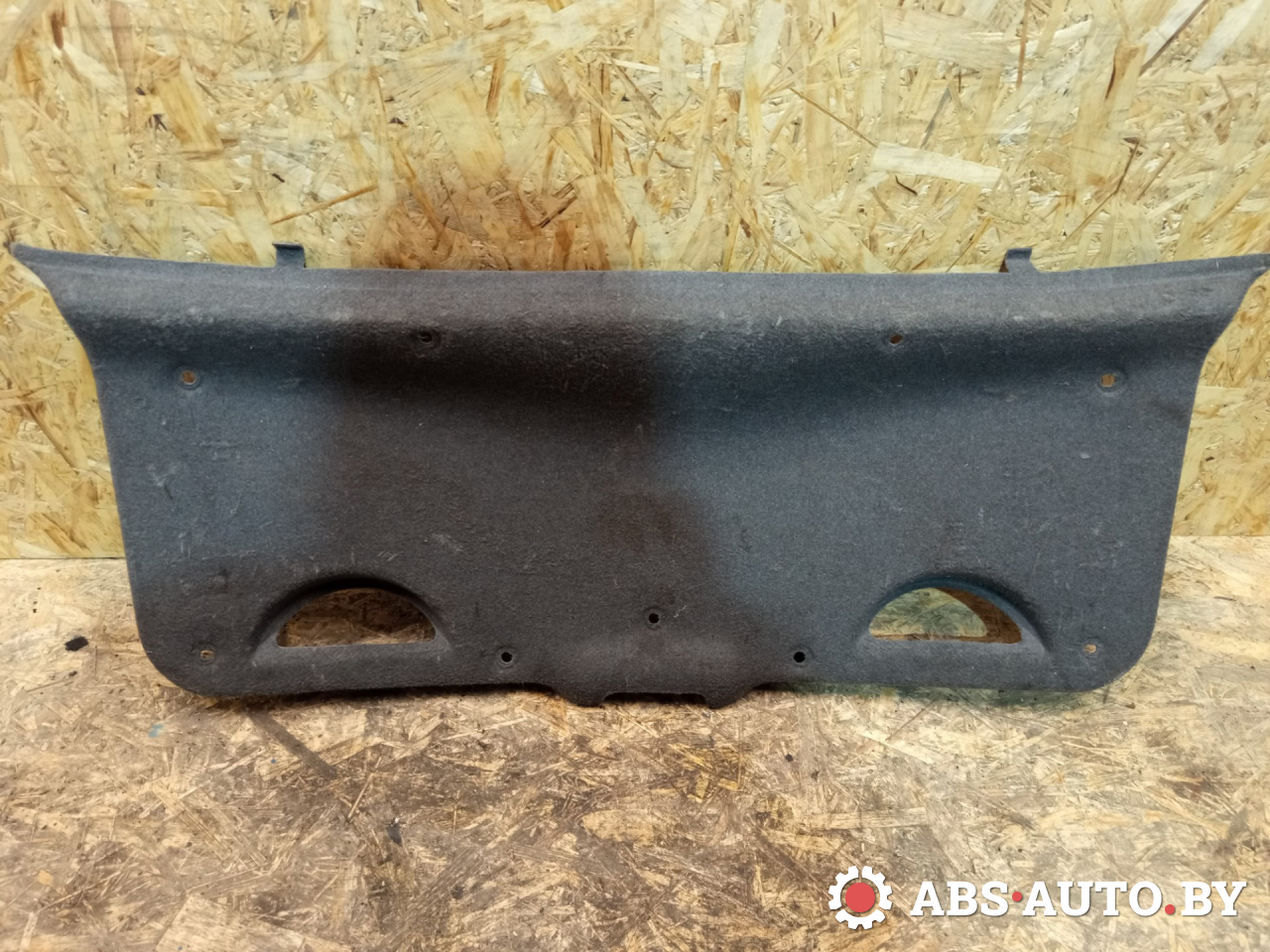 обшивка крышки багажника Renault Laguna 2 поколение 2005, 2.0 л., бензин, МКПП, универсал, 8200016497 - фото №1