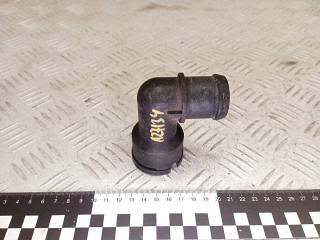 фланец (тройник) системы охлаждения Volkswagen Golf 3 поколение 1999, 1.9 л., дизель, 037121619