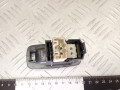 кнопка стеклоподъемника двери задней правой Toyota RAV4 2 поколение (XA20) 2003, 2.0 л., 1CD-FTV, дизель, МКПП, внедорожник 5 дв. - фото №4