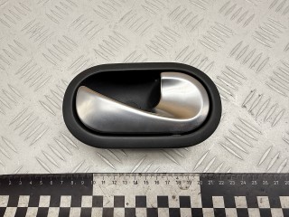 ручка внутренняя передняя правая Renault Scenic 2 поколение 2005, 1.6 л., K4M 782, бензин, МКПП, 8200028486, 5005500006