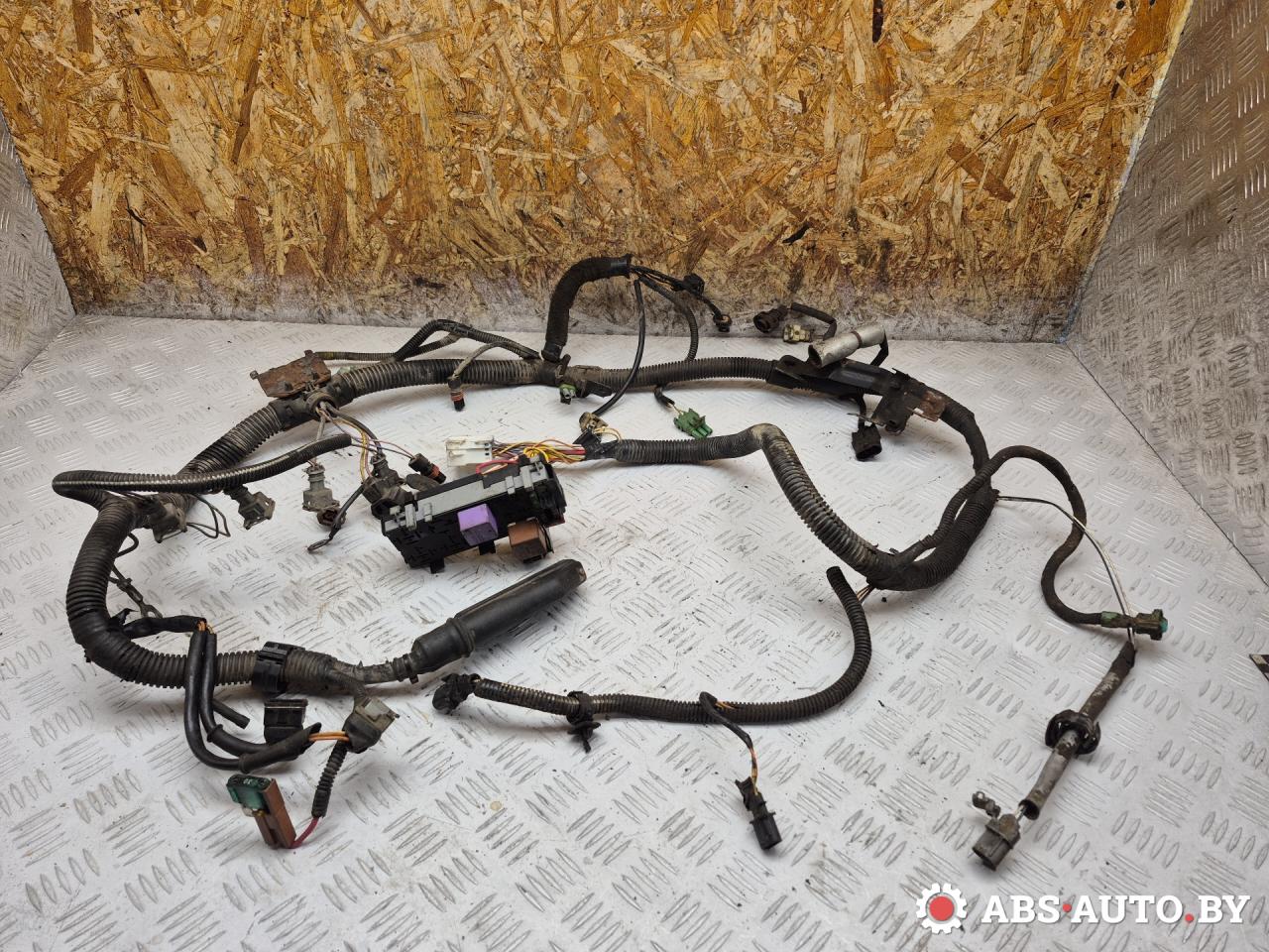 проводка двигателя Renault Scenic 1 поколение (1996 - 1999), 1.6 л., K7M 702, бензин, МКПП, 7700282716 - фото №1