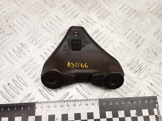 кронштейн двигателя Citroen C5 2 поколение 2016, 2.0 л., AHW (DW10FC), дизель, АКПП, универсал, 9801233180