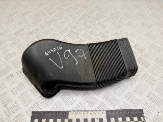 воздуховод Audi A6 4B/C5 2000, 2.5 л., AKE, дизель, МКПП, седан, полный привод, 8D0129617E