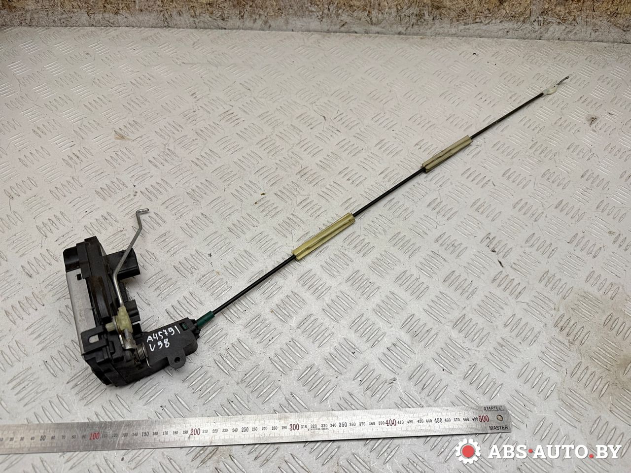замок двери передней правой Opel Astra H 2007, 1.6 л., Z 16 XER, бензин, МКПП, купе, 13210749 - фото №1