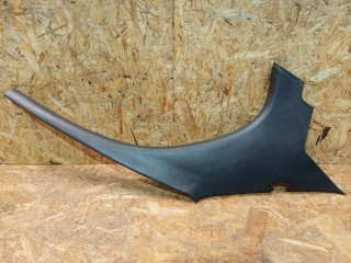 обшивка стойки задней левой Hyundai Lantra J2 1996, 1.6 л., G4GR, бензин, МКПП, 8585029000