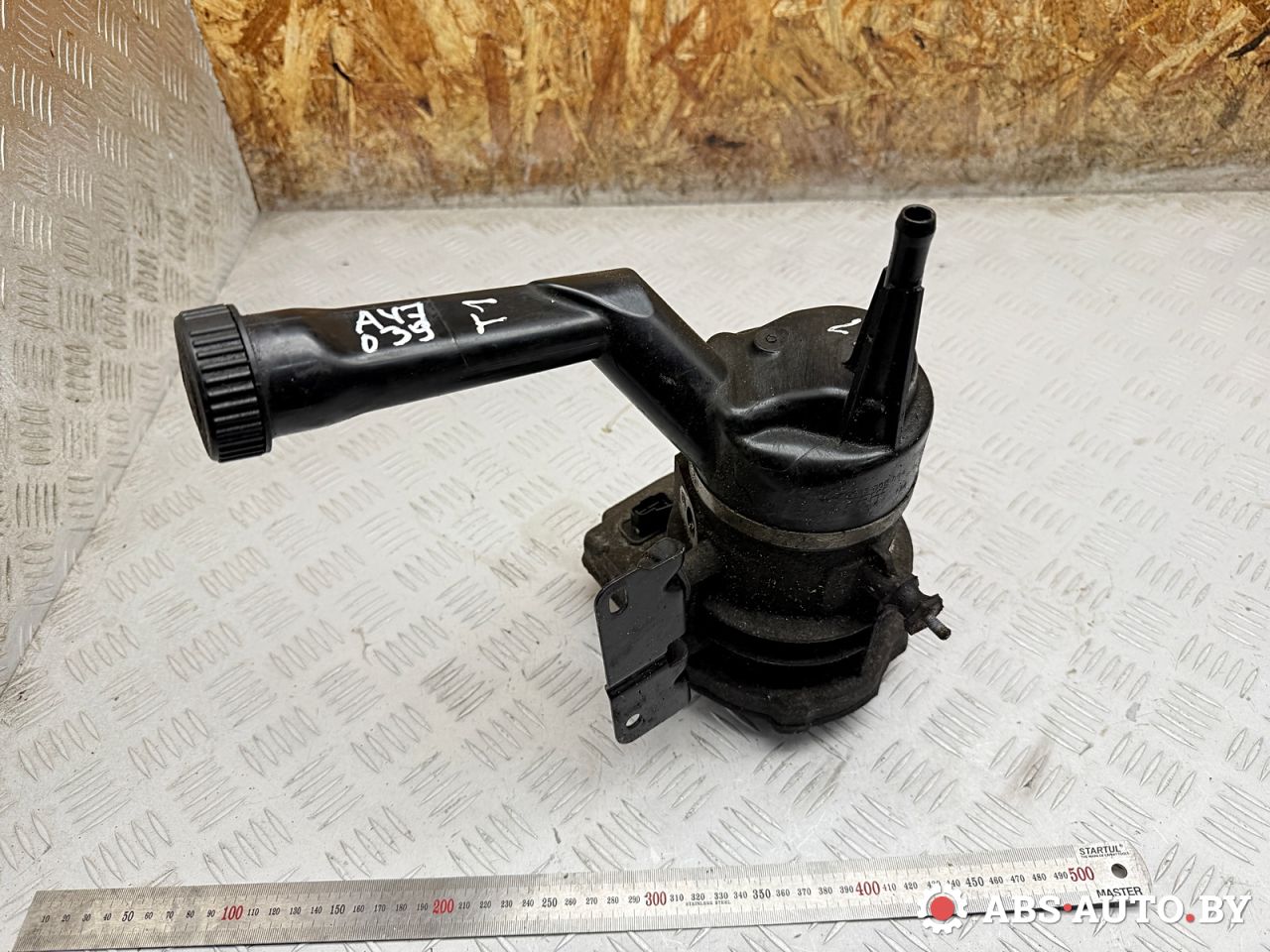 насос гидроусилителя руля Citroen C4 Picasso 1 поколение 2007, 2.0 л., RHJ (DW10BTED4), дизель, МКПП, передний привод, 9684040280, 4007RE, 4007SZ, 4007TV, 4007WF, 4007WJ, 4007WK, 4007XG, 400839, 400841, 400858, 400892, 400893, 4008F0, 4008F1, 4008F5, 9681594880, 9681965580, 9684040180, 9684252580, G3026HG, G3026RB, JER119, JER131 - фото №1