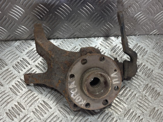 ступица передняя левая Opel Corsa B 1998