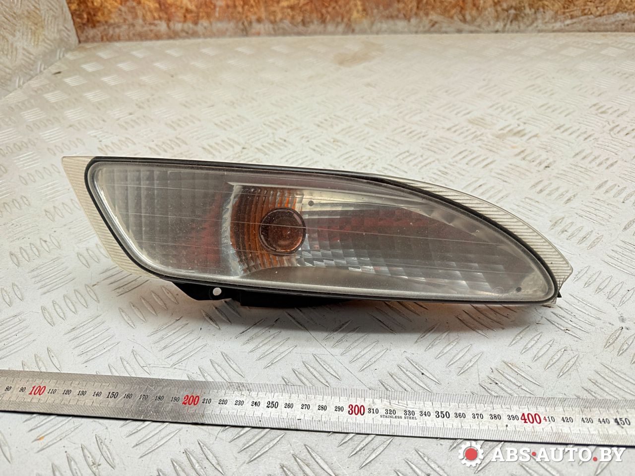поворотник правый Smart Forfour 1 поколение 2004, 1.3 л., бензин, МКПП, 0311332002, 1315104027, A4548200020 - фото №1