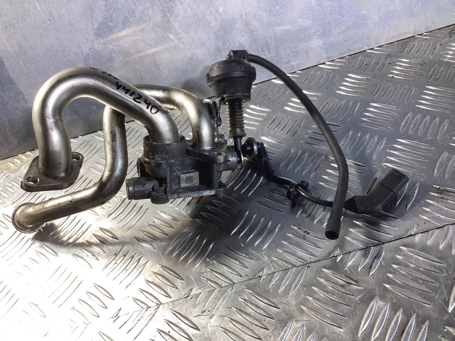 Клапан EGR Mercedes-Benz M W166