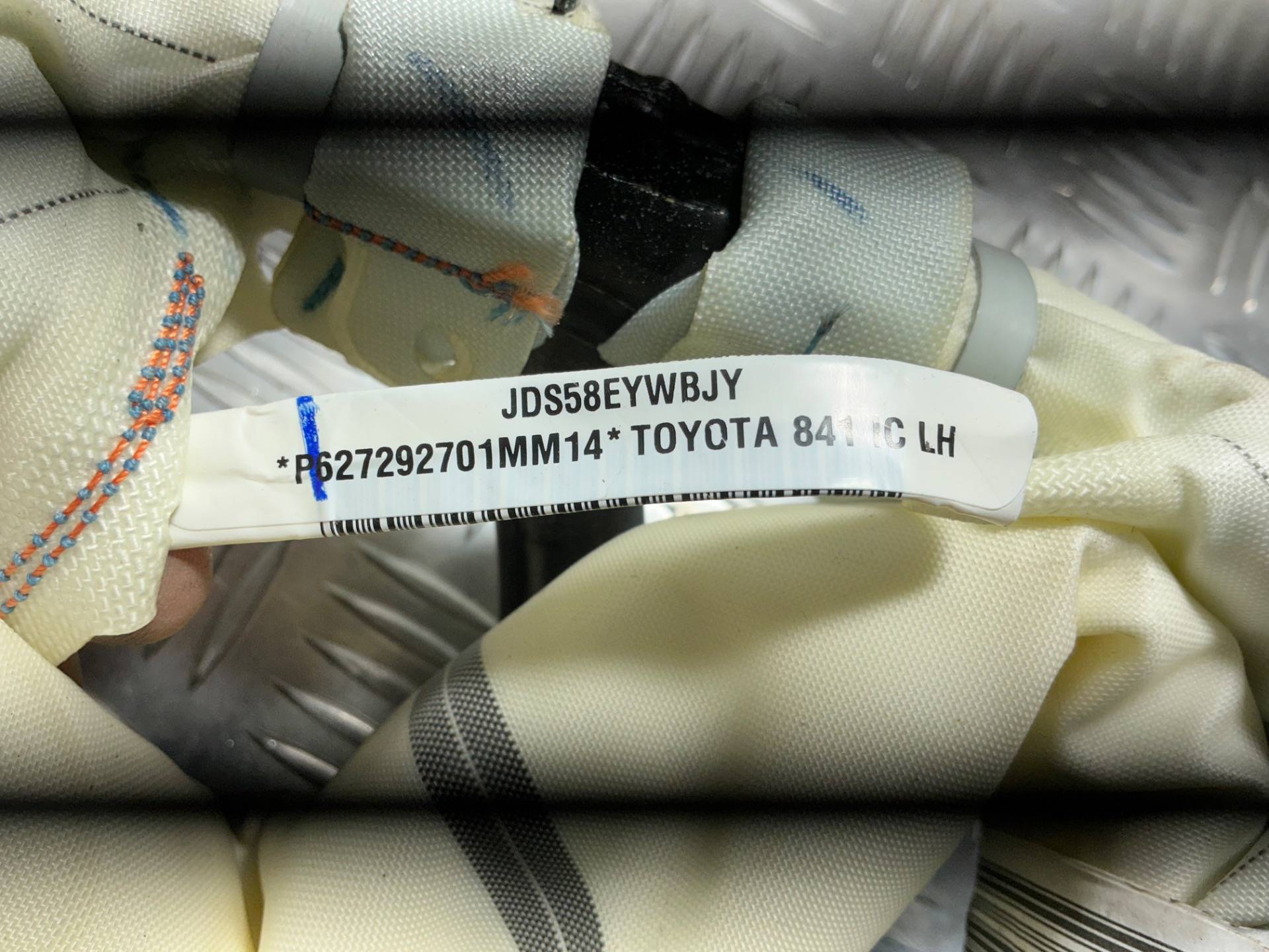 Подушка безопасности боковая (шторка) левая Toyota Sienna 3 поколение