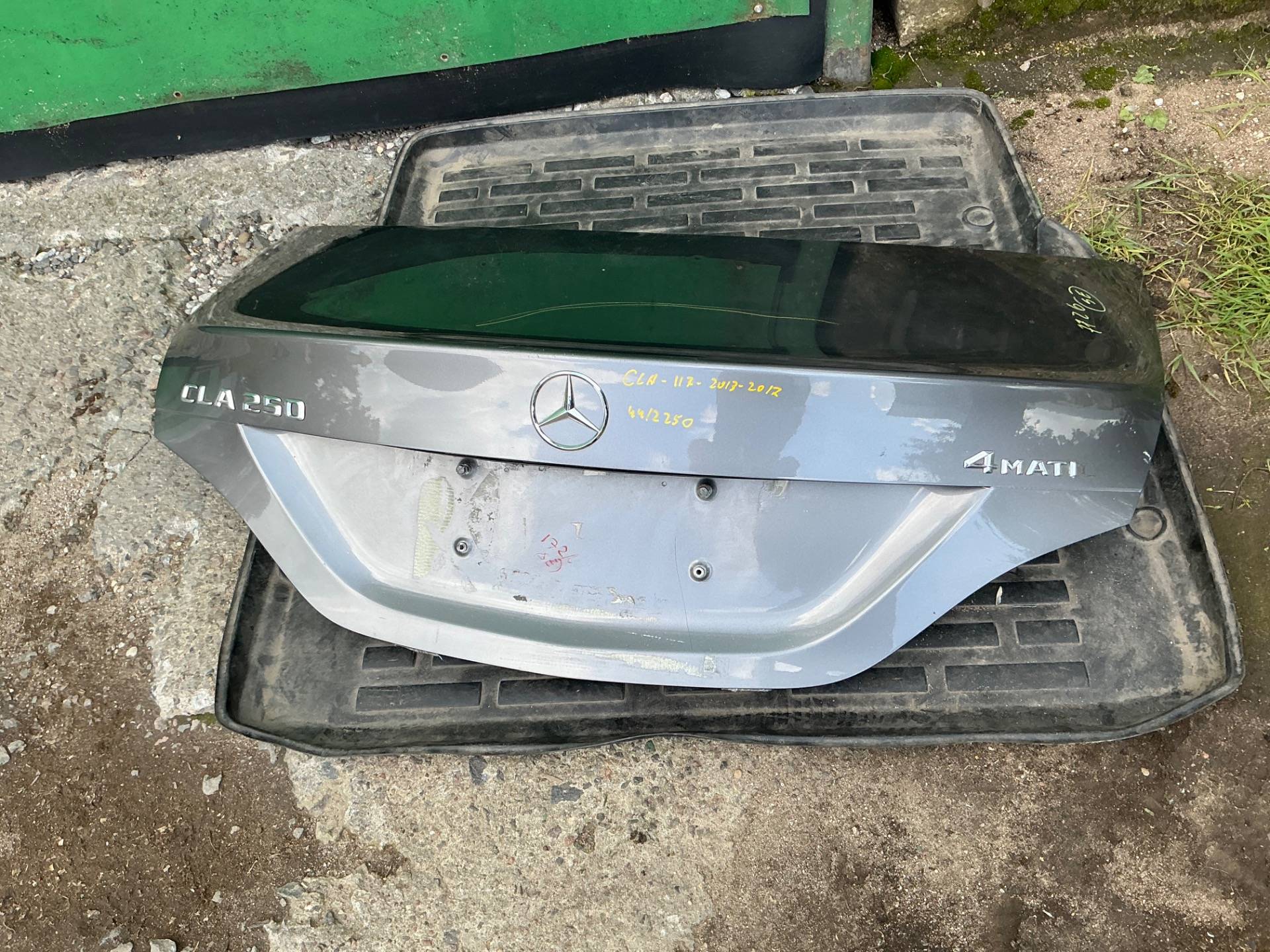Крышка багажника Mercedes-Benz CLA C117