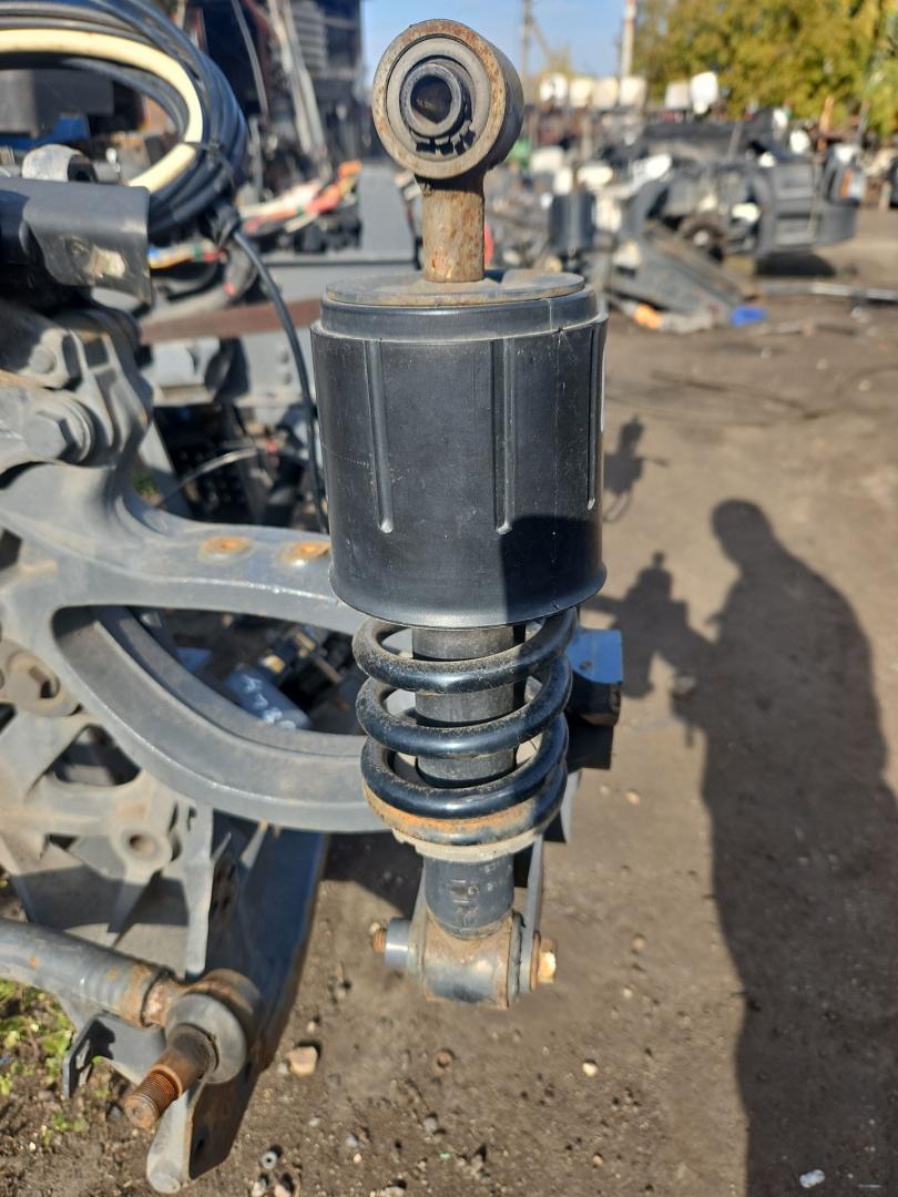 амортизатор кабины DAF XF 106 1 поколение 2019, MX-13, АКПП, белый, правый руль, 1936404 - фото №1