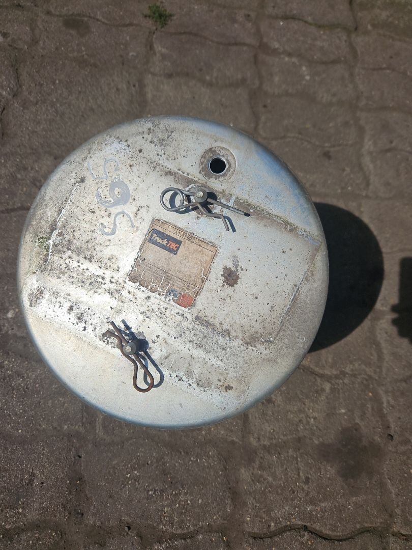 пневмоподушка Scania R 3 поколение 2006, 11.7 л., HPi, DC 12.14, дизель, МКПП, серый, правый руль, 2729185, 1543691, 1440294, 1439284, 1379392, 1369995, 1361353, 1379393, 1510195, 1731113 - фото №1