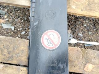 крышка блока предохранителей MAN TGX 1 поколение 2016, 12.4 л., D 2676 LF 46, дизель, АКПП, белый, правый руль, 81624100077