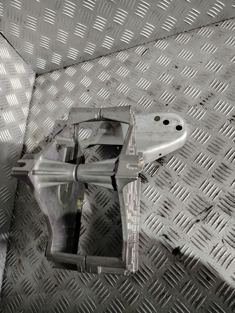 рулевая колонка MAN TGX 1 поколение 2017, 12.4 л., D 2676 LF 51, дизель, АКПП, белый, правый руль, 81461136236 - фото №1