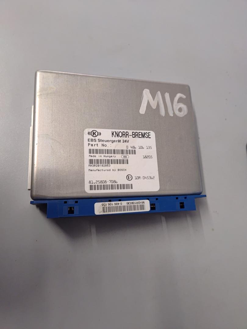 блок управления EBS MAN TGX 1 поколение 2018, 12.4 л., D 2676 LF 52, дизель, АКПП, белый, правый руль, 81258087077, 0486106135, 81258087086, 81258087078 - фото №1