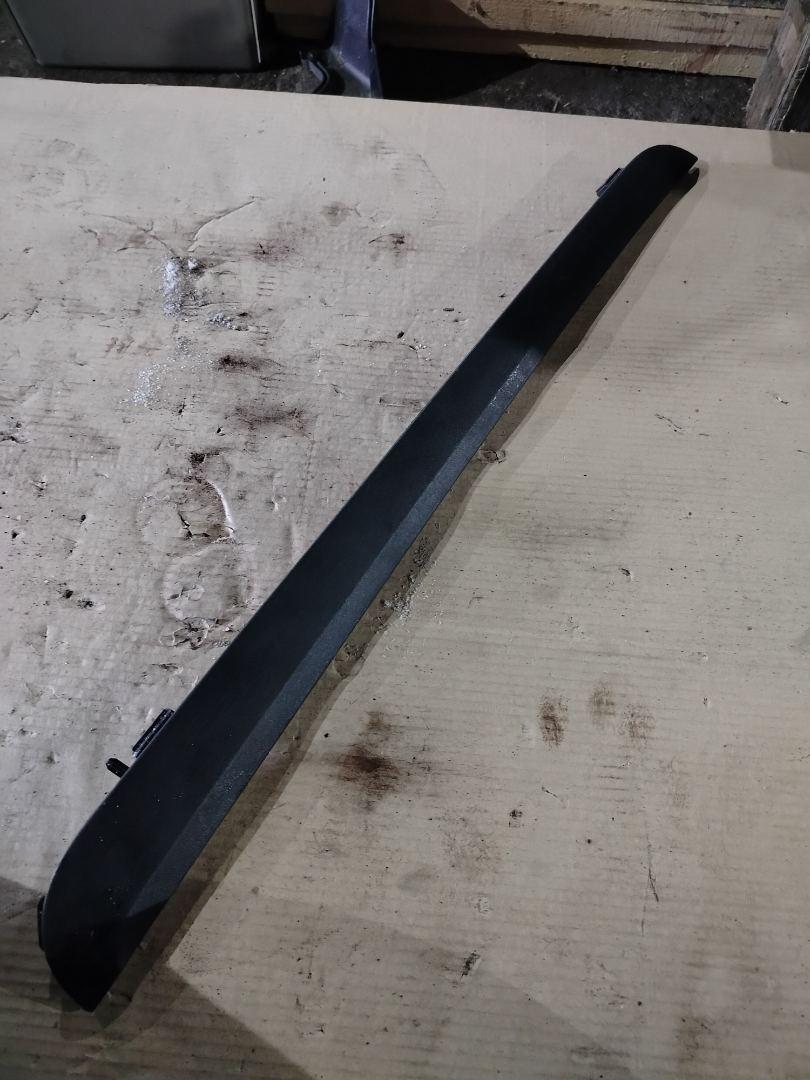 накладка двери (крышки) багажника DAF XF 106 1 поколение 2017, MX-13, белый, правый руль, 1931157 - фото №1