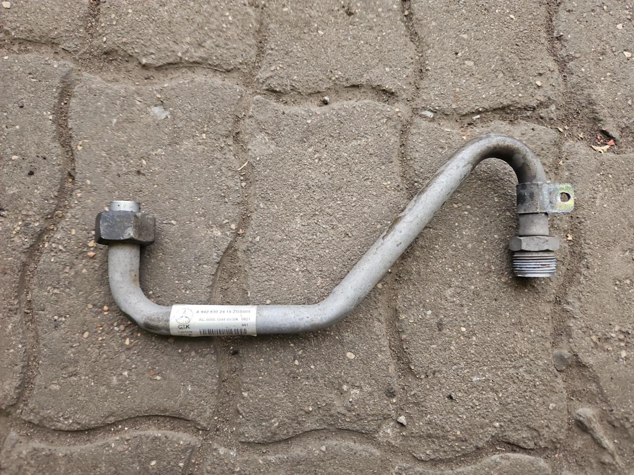 трубка кондиционера Mercedes-Benz Actros 3 поколение (MP3) 2013, 11.9 л., OM 541.976, дизель, робот, белый, правый руль, A9428302415 - фото №1