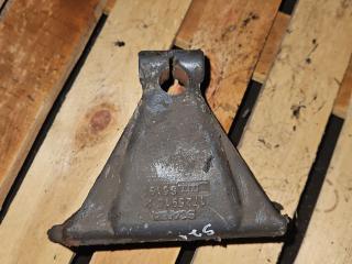 кронштейн рессоры Scania R 3 поколение 2006, 1725915, 1493210, 1325808