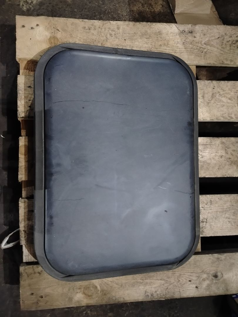 люк Mercedes-Benz Actros 4 поколение (MP4) 2014, 12.8 л., OM 471.900, дизель, белый, правый руль, A9608300442, A9438300142, A9608300142 - фото №1