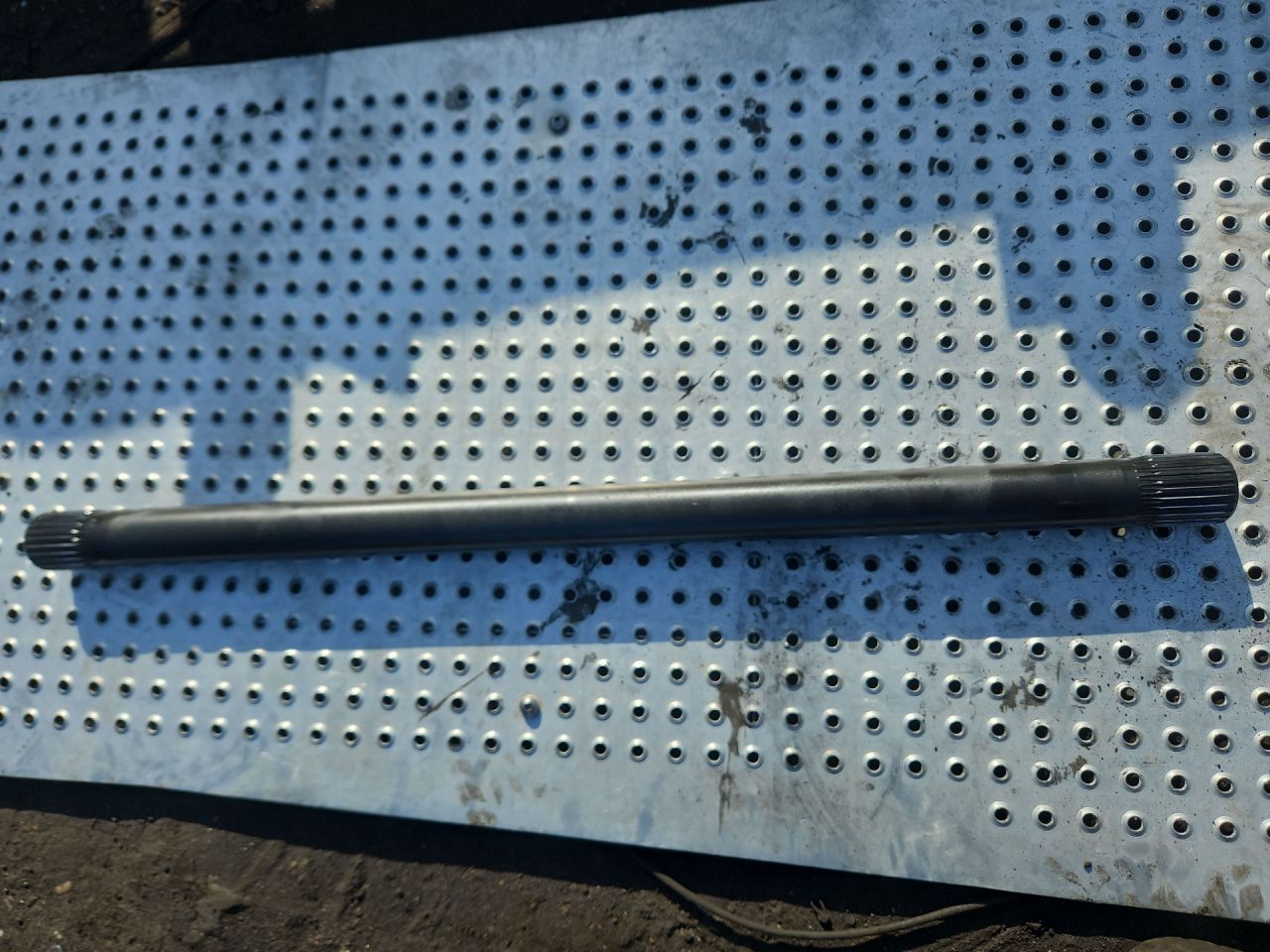 полуось (приводной вал, ШРУС) Scania R 4 поколение 2019, 12.7 л., DC 13.148, дизель, АКПП, белый, правый руль, 2276757 - фото №1