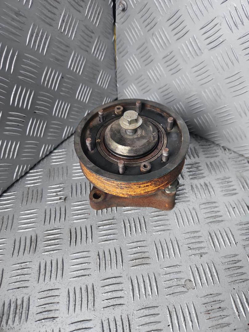 Привод вентилятора вискомуфты DAF XF 105 1 поколение 2008, бело/зеленый, грузовик, 1607405, 1650307, 1656462, 1831986, 1243052, 2206227 - фото №1