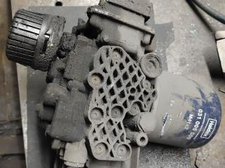 Осушитель воздуха / влагоотделитель Mercedes-Benz Actros 4 поколение (MP4) 2016, om471.926, дизель, робот, белый, правый руль, A0014460464, EL2208, A0014462264, A0014465664, A0014462064, K102144