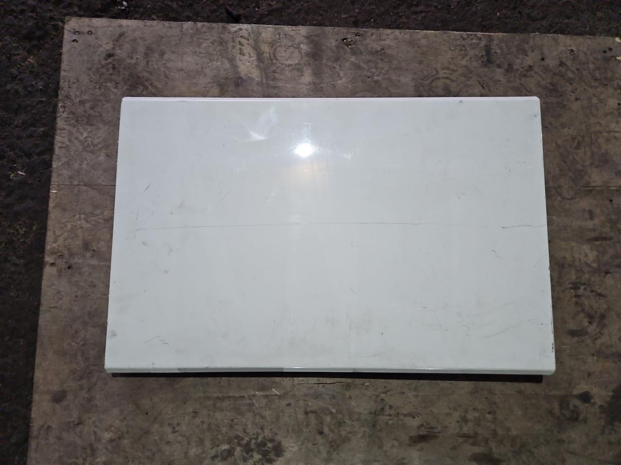 крышка инструментального ящика DAF XF 105 1 поколение 2010, зеленый, грузовик, 1311495, 1331261, 2048303 - фото №1