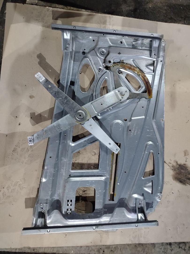 стеклоподъемник Mercedes-Benz Actros 3 поколение (MP3) 2013, 11.9 л., OM 541.976, дизель, робот, белый, правый руль, 18110477 - фото №1