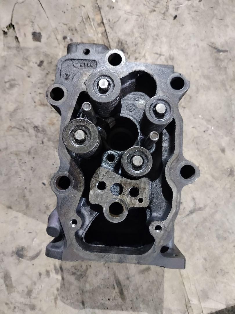 головка блока цилиндров Scania 124 2007, 1450057, 1448282, 2128881, 1912792, 1846125, 1743124, 1421746, 1420001, 1412089, 1395661, 1371159 - фото №1