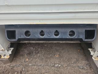 кронштейн крепления розеток DAF XF 106 1 поколение 2017, MX-13, белый, правый руль, 2012082, 1849225