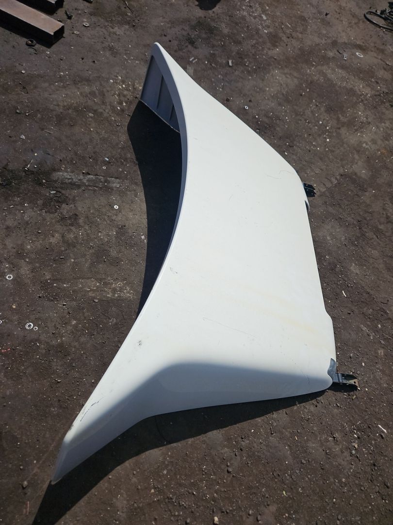 Спойлер кабины верхний MAN TGS 1 поколение 2017, 12.4 л., D 2676 LF 51, дизель, АКПП, белый, правый руль, 81629100130, 81629105275, 81629105204 - фото №1