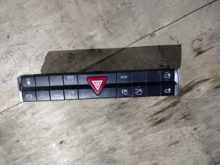 кнопка (выключатель) Mercedes-Benz Actros 4 поколение (MP4) 2015, 12.8 л., OM 471.900, дизель, белый, правый руль, A9605400346