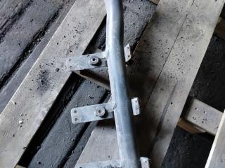 крепление ( кронштейн ) крыла Scania R 4 поколение 2019, 12.7 л., DC 13.148, дизель, АКПП, белый, правый руль, 1845848