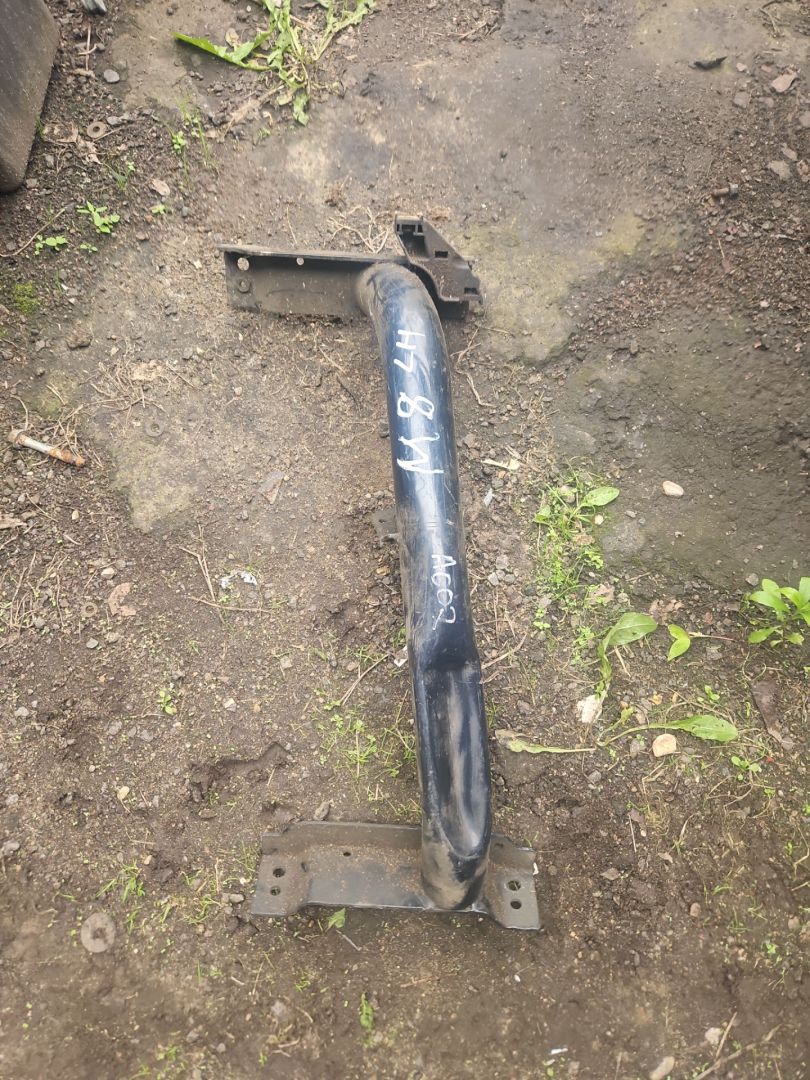 подножка MAN TGS 1 поколение 2017, 12.4 л., D 2676 LF 51, дизель, АКПП, белый, правый руль, 81615405075, 81615405031, 81615106009 - фото №1