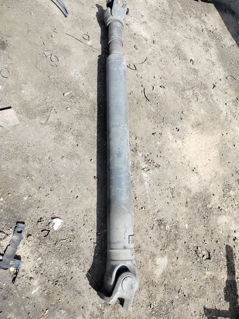 карданный вал Mercedes-Benz Actros 4 поколение (MP4) 2015, 12.8 л., OM 471.900, дизель, белый, правый руль, A6564101407 - фото №1