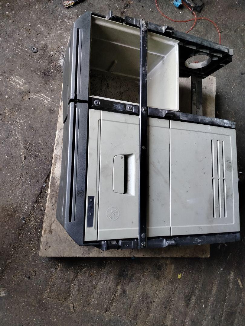 холодильная установка Volvo FH 3 поколение 2014, 12.8 л., D13C500, дизель, АКПП, белый, правый руль, 82174077 - фото №1