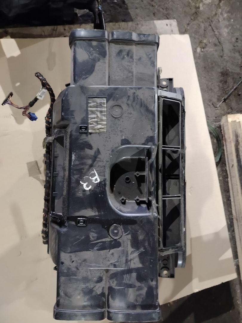 отопитель в сборе (печка) Mercedes-Benz Actros 2 поколение (MP2) 2005, A9438300160 - фото №1