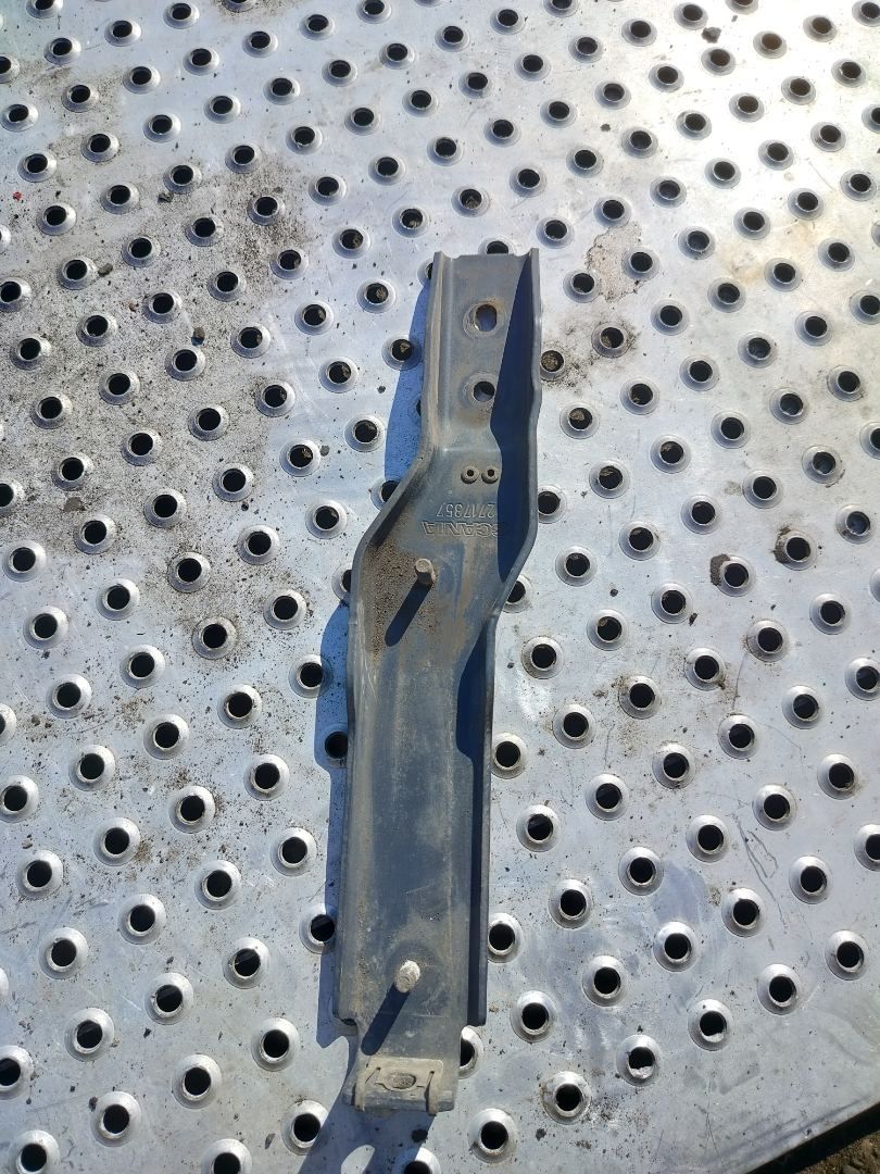 крепление проводки Scania R 4 поколение 2019, 12.7 л., DC 13.148, дизель, АКПП, белый, правый руль, 2717357 - фото №1