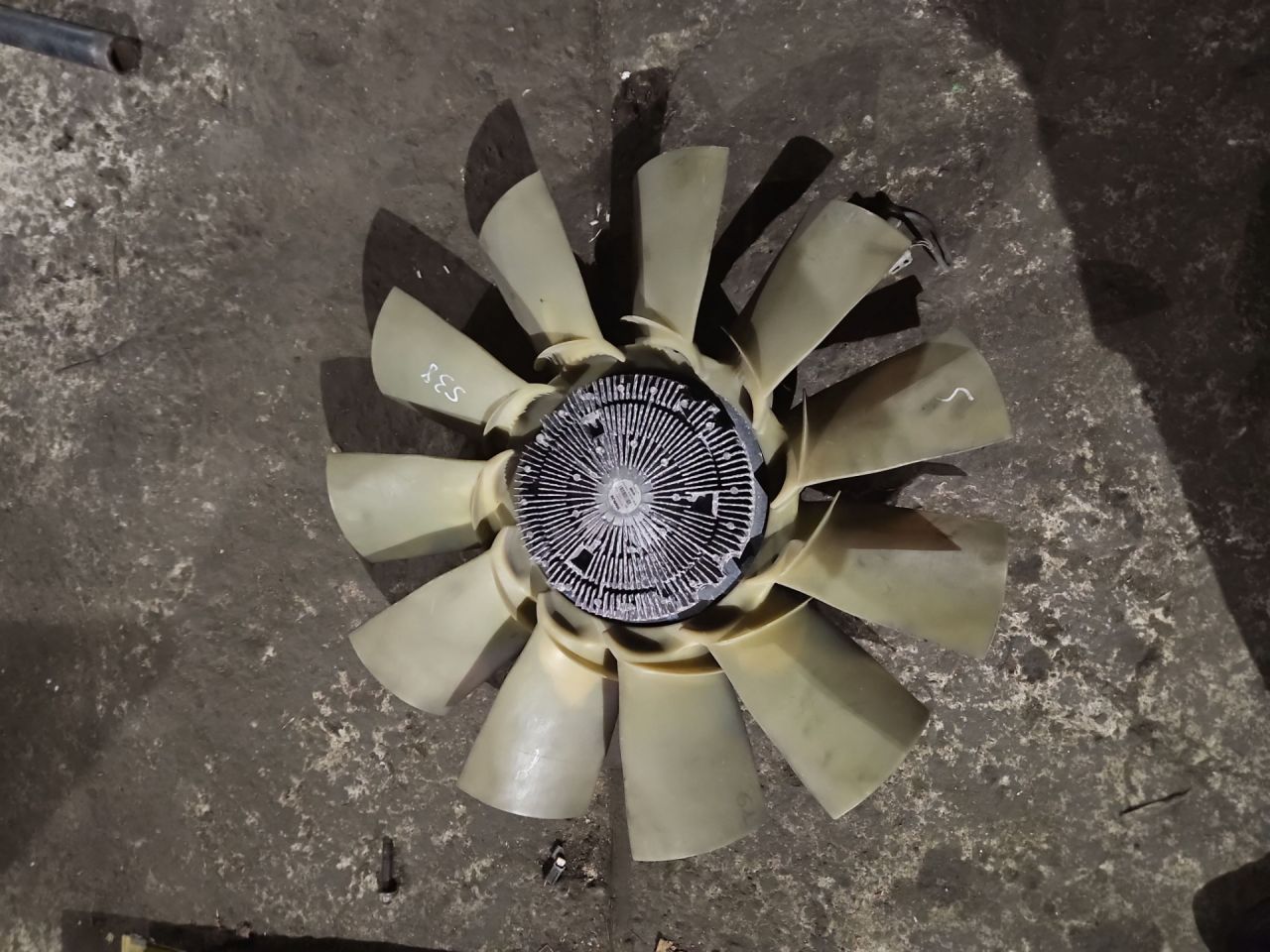 вискомуфта Scania R 3 поколение 2012, 12.7 л., DC 13.05, дизель, белый, грузовик, 1853555, CFF482000P, 7075407, 8MV376791641, 2078557, 2410082, 1757672 - фото №1