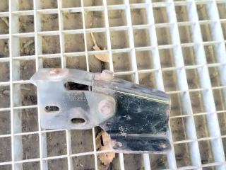 кронштейн (крепление) Mercedes-Benz Actros 4 поколение (MP4) 2015, 12.8 л., OM 471.900, дизель, МКПП, белый, правый руль, A9608851441, A9608804139