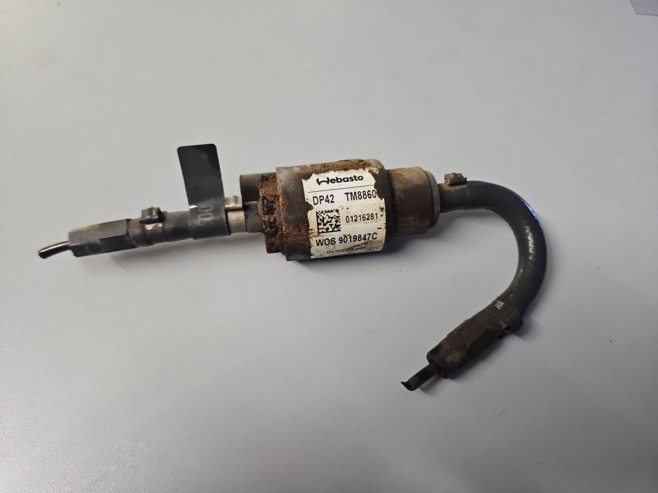 топливный насос Вебасто (Webasto) Mercedes-Benz Actros 4 поколение (MP4) 2014, 12.8 л., OM 471.900, дизель, белый, правый руль, DP42, A0024704894, 9019847C, TM8860 - фото №1