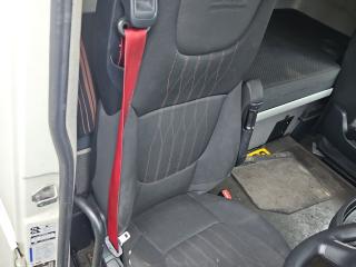 салон (комплект сидений) DAF XF 106 1 поколение 2020, MX-13, АКПП, белый, правый руль, 2200774