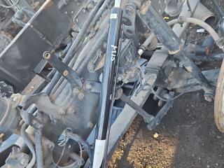 цилиндр подъёма кабины MAN TGX 1 поколение 2018, 12.4 л., D 2676 LF 51, дизель, АКПП, белый, правый руль, 81417236124, 81417236138, 85417236030