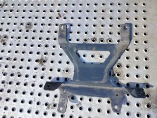 крепление ( кронштейн ) крыла Scania R 4 поколение 2019, 12.7 л., DC 13.148, дизель, АКПП, белый, правый руль, 2589272