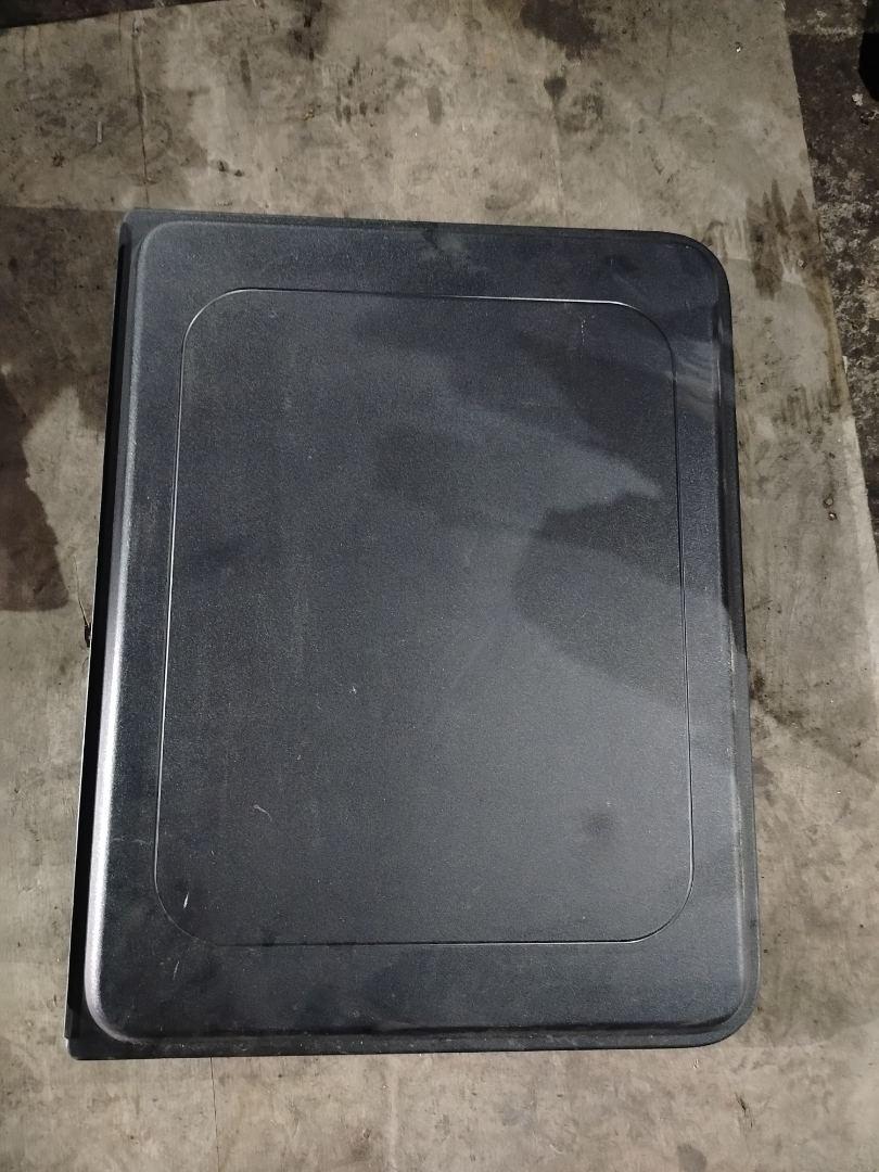 люк Scania G 2 поколение 2010, 11.7 л., DC 12.15, дизель, белый, грузовик, 1721364, 1504671 - фото №1