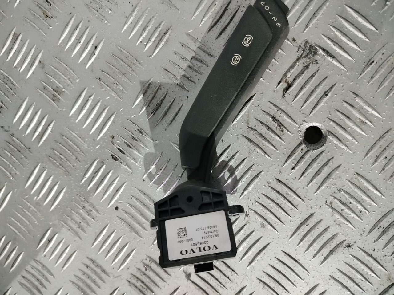 переключатель подрулевой (стрекоза) Volvo FH 3 поколение 2014, 12.8 л., D13K500, дизель, белый, правый руль, 22065601, 22860391 - фото №1