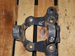 кронштейн рессоры Scania R 3 поколение 2013, 12.7 л., DC 13.121, дизель, красный, грузовик, 1932594, 1906793