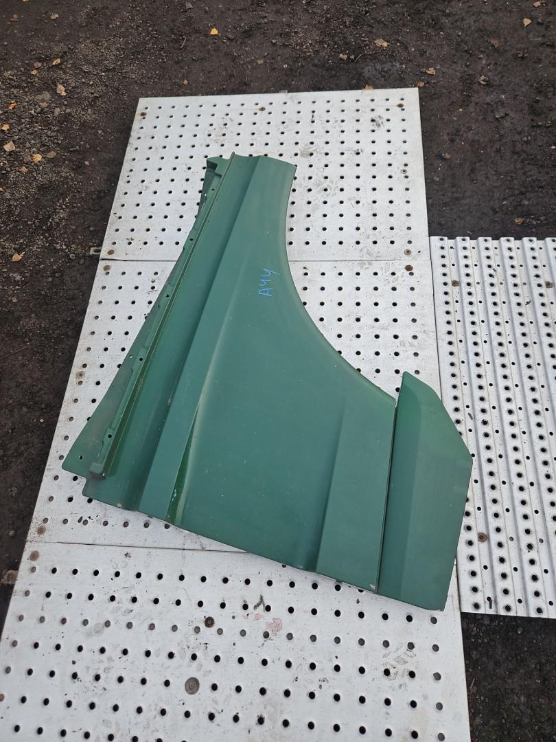 накладка двери (крышки) багажника Mercedes-Benz Actros 4 поколение (MP4) 2017, om471.926, дизель, АКПП, зеленый, правый руль, A9607200901 - фото №1