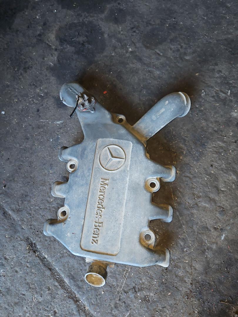 коллектор впускной Mercedes-Benz Actros 1 поколение (MP1) 1998, 11.9 л., OM 541.923, дизель, A5410980417, A5410980517, A5410901154, A5410981017, A5410981117, A5410981817, A4420700186, A5420700086, A3760700187, A0011590701, A5410983317 - фото №1